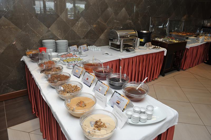 Asya Hotel Isztambul Kültér fotó